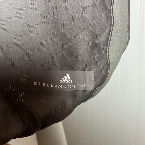 Stella McCartney x Adidas Studio Explorer gray tank top - Picture 12 of 14